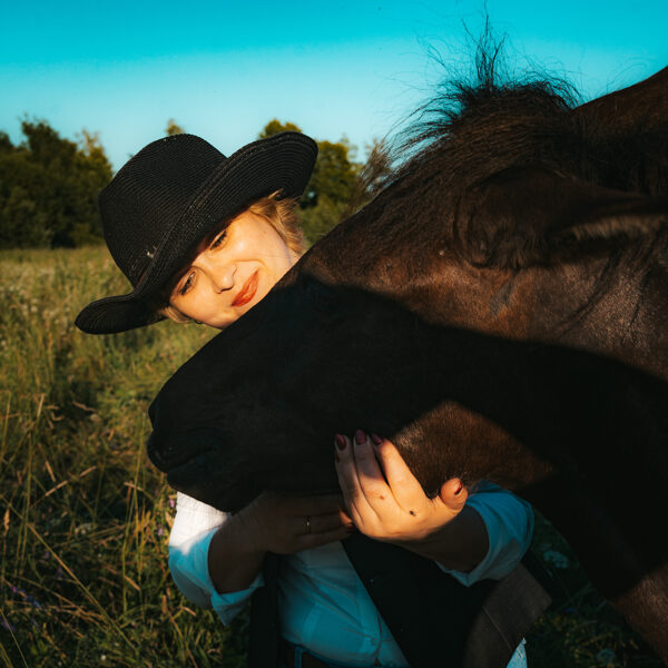 VIKTORIJA- MEITENE NO JAUNPILS, KURA UZDROŠINĀS BŪT SKAISTA